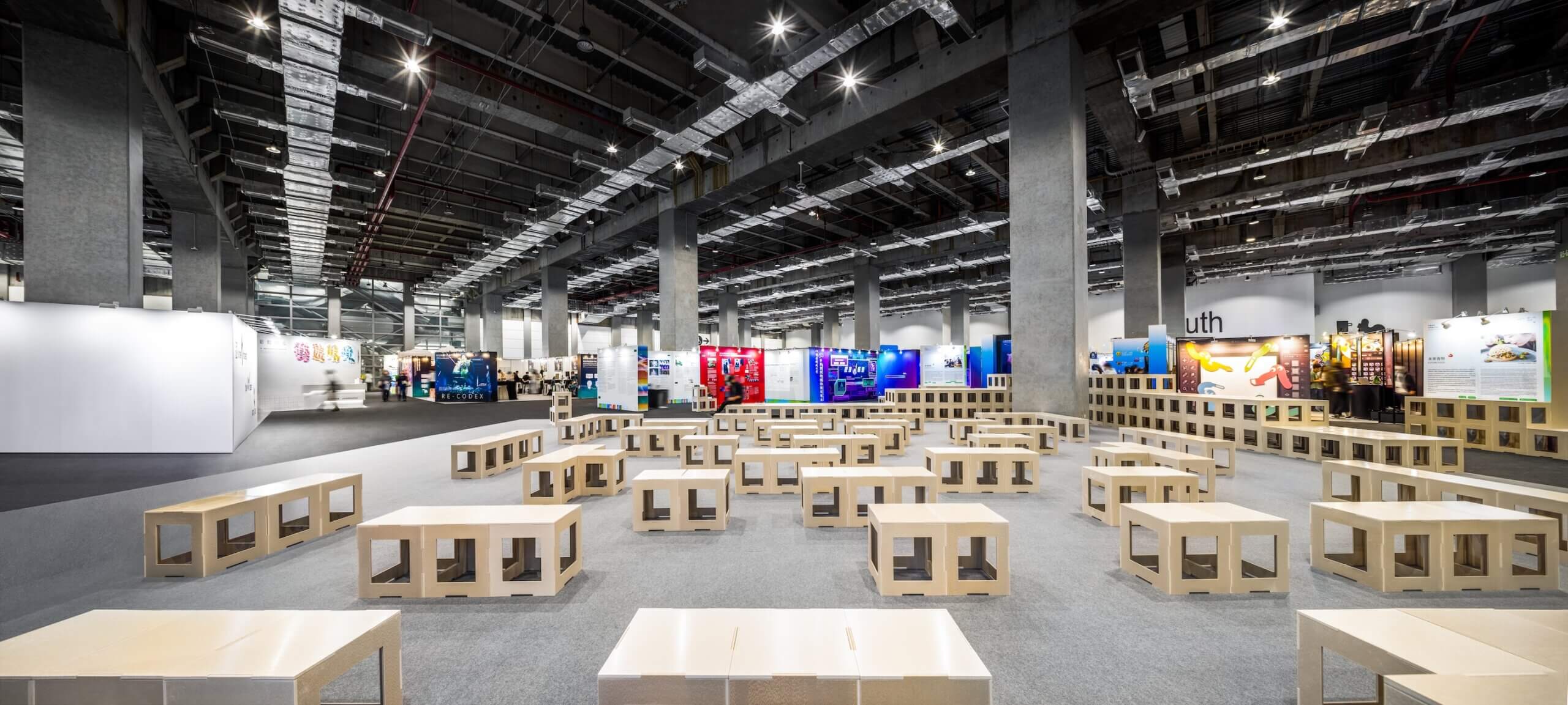 2025 YODEX 新一代設計展 主題展區「可欲未來：我想像的未來」